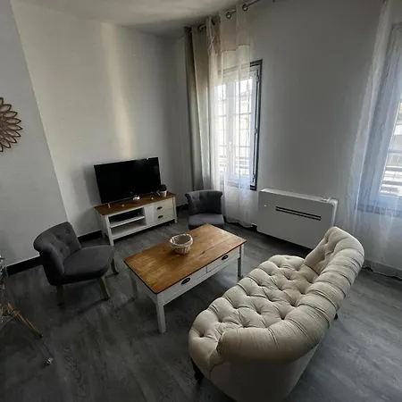 Le Caly - 2Mn Gare Sncf, Hyper Centre, Wifi-Netflix Apartment Niort Exterior photo